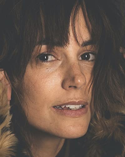 Stephanie Szostak