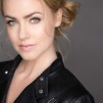 amanda schull