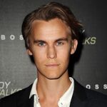 Rhys Wakefield