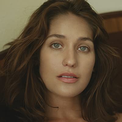 lola kirke