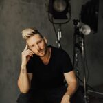 troy baker