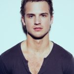 Freddie Stroma