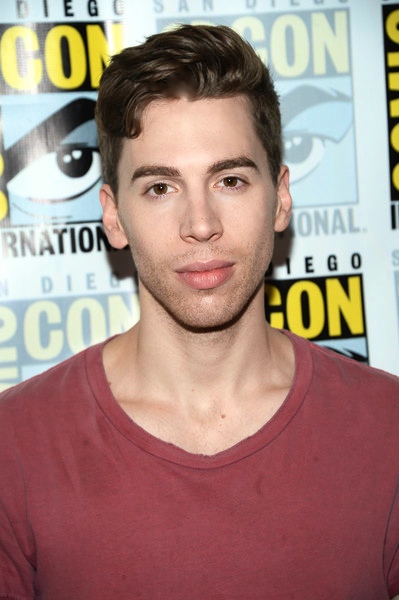 Jordan Gavaris