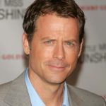 greg kinnear