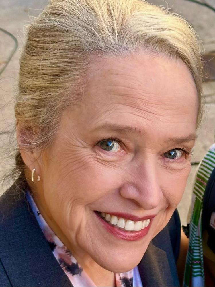 kathy bates