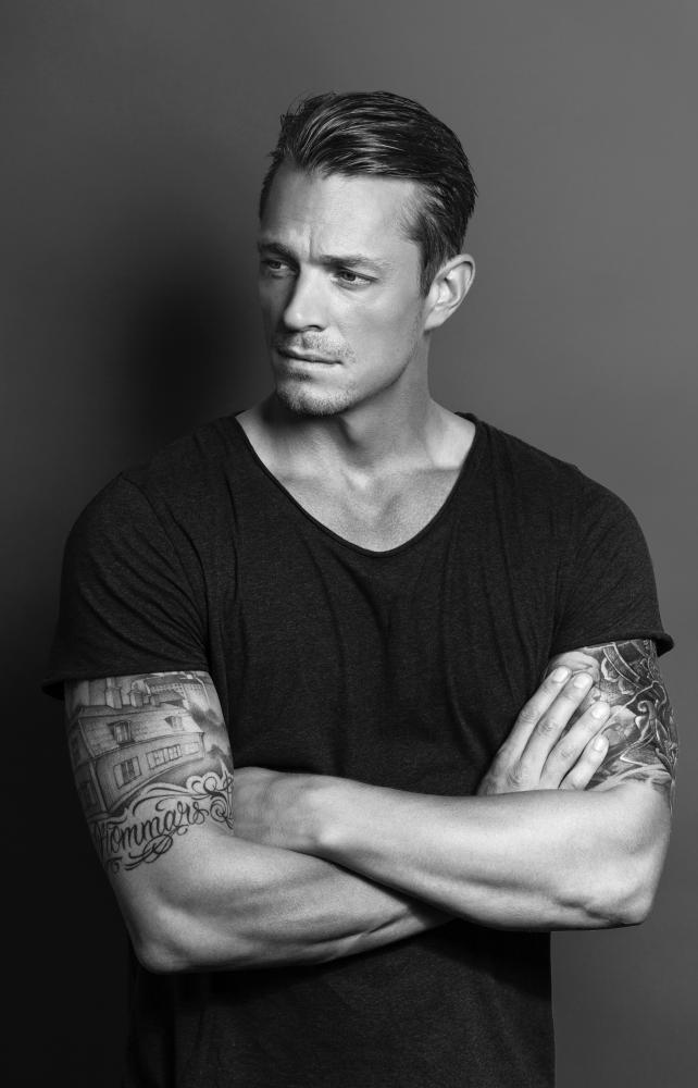 joel kinnaman