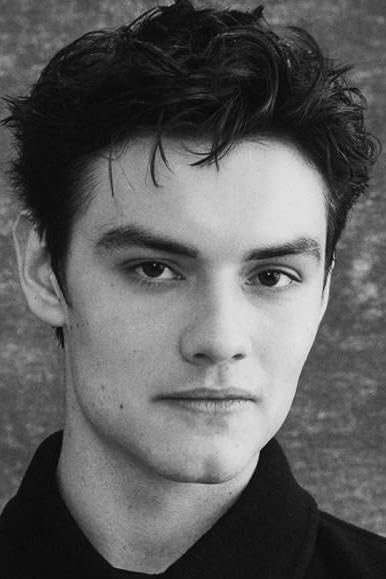 Louis Partridge